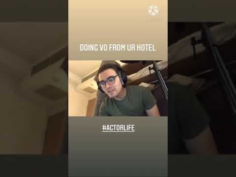 Michael Johnston screams in his hotel room