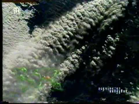 Audio Float  - Columbia / In orbit   -  space night video