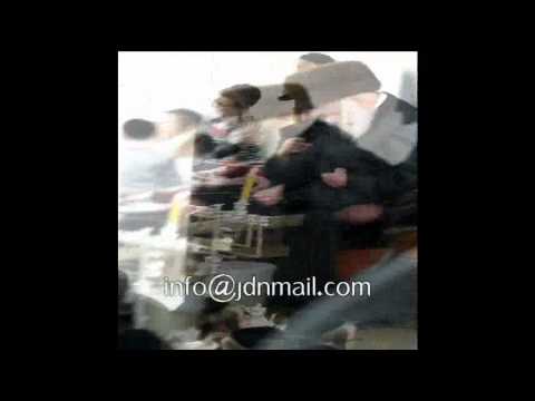 Chanukah 5772 With Skulener Rebbe