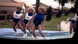 Tunabunny - Flowers On The Stage