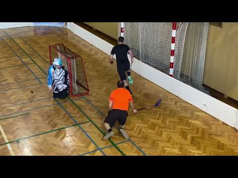 JcTED.cz v terénu! Florbal - O zlatou vánočku