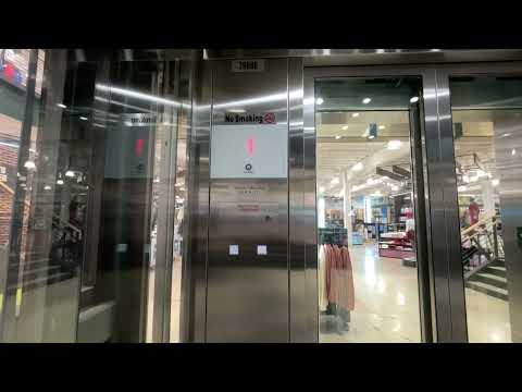 Schindler 5500 MRL Traction Elevator At DlCKS House Sport Dadeland Mall Kendall Miami FL