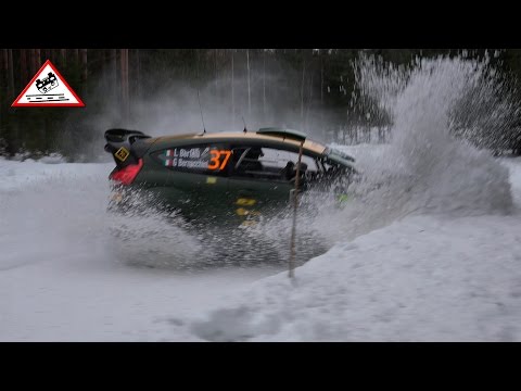 Crash Bertelli Fiesta WRC Rally Sweden 2015 HD [Passats de canto]