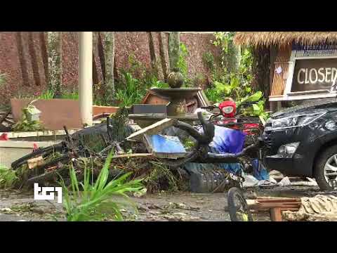 TG1 24 12 2018 Indonesia, dopo lo tsunami di ieri - 12mila sfollati