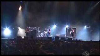 Arctic Monkeys - When the Sun Goes Down (Live) [Summer Sonic 07]