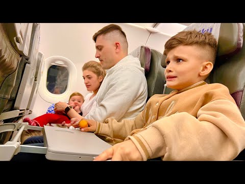 Albert se TEME în AVION✈️/ Unde ZBOARĂ el?😱