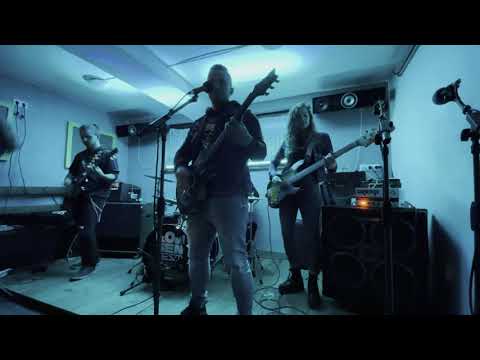 The Plan C - ThePlanC - Kamarát