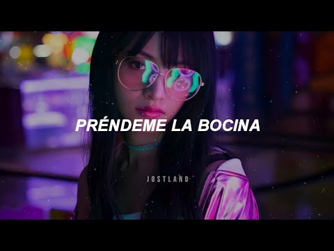 baby tú eres mía, me com1 a la vecina, vecina mala mía [Letra/Lyrics]