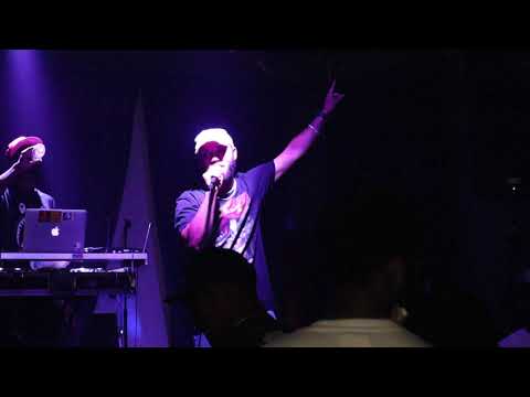 FREDMANSAM performs Live @ Gold Sounds Bar