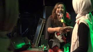 Download lagu CINTA YANG PUDAR   Tia Monica - NEW GALISTA - Pungkursari Batang 2020 mp3