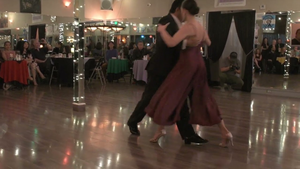 Francisco Forquera and Maria Ceva at El Encuentro 3/3