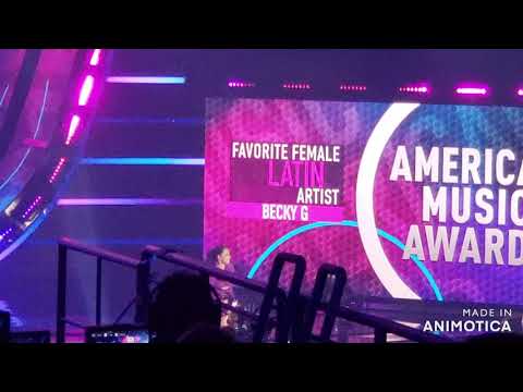 Chloe & Becky G AMA's 2021
