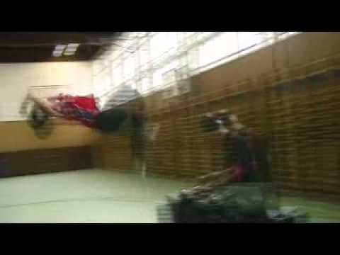 Lerki - Gestapo (Oficial Video)