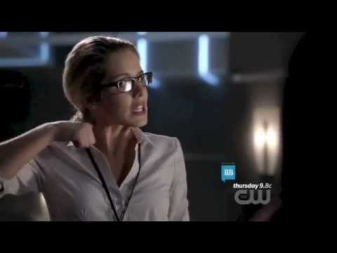 Arrow-Felicity Smoak 1x4