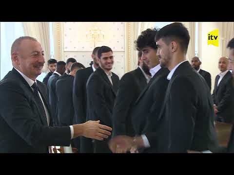 Prezident İlham Əliyevin Qara Qarayev və Şahruddin Məhəmmədəliyevlə səmimi söhbəti