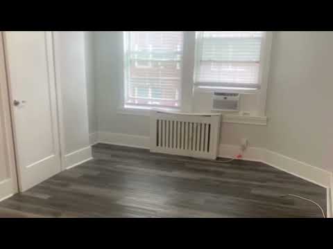 Studio Renovated Unit 210