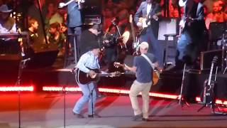 George Strait &amp; Kenny Chesney - The Fireman (Dallas 06.07.14) HD