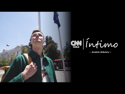 La historia de Andrei Sokolov, el periodista ruso que se enamoró de Santiago: “Fue a primera vista”