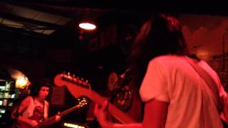 The Coathangers (1) Smother Live at Le Galion - Lorient - 09.11.14