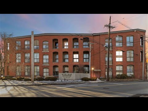 96 Old Colony Avenue, Taunton, MA