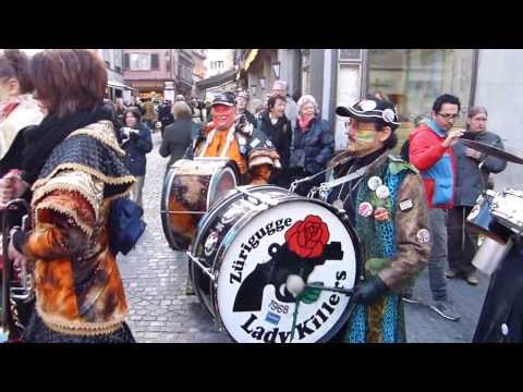 11.11.2013 in Zürich, Die Lady Killers auf dem Hirschenplatz
