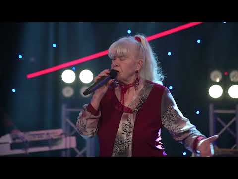 Vidanka Gjorgjievska i Grupa Molika - Idi dojdi Eleno mome (Art Studio Production Live TV Show)