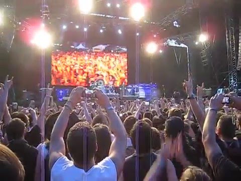 Ozzy  Osbourne & Friends - Walk to the Pit/Tape Intro/Bark at the Moon - Milano, 24 Giugno 2012