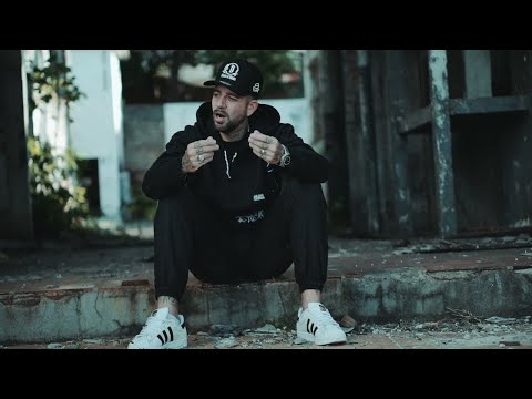 THIAGÃO feat TOM CALVÁRIO- A GRATIDÃO SAIU DE MODA VIDEOCLIPE(PROD. Pêpabeatmaker)