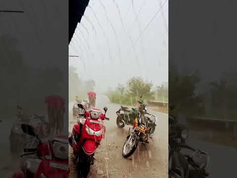 Rainy day bikeride🌧️🏍️#naturelovers #nature #rain #thrill #josh #rider #jamshedpur #jharkhand