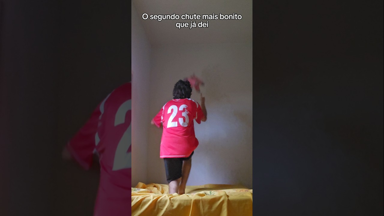 O segundo chute mais bonito que já dei #shorts #humor #futebol #shortvideo #comedia #foryou
