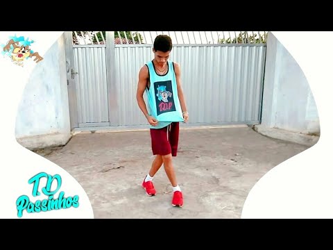 MC BALAKINHA E MANEIRO NA VOZ - feat. MC MORENA - EMPURRA SOCA