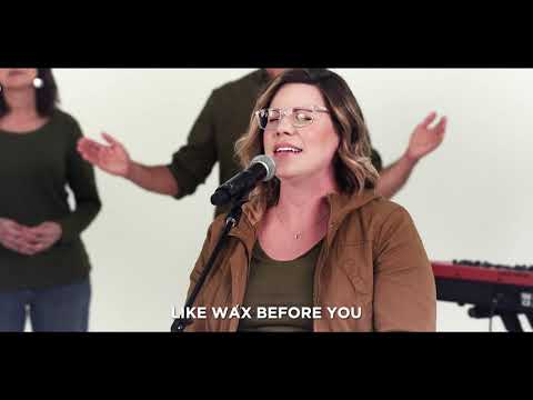 Rain/Reign/O' Praise the Name - Music Video