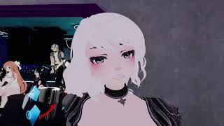 VRCHAT Consuelos Corner tips for the mirrors buttons at Void Club