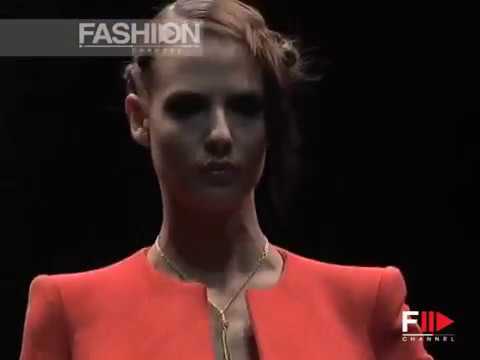 Fashion Show "Armani Privè" Autumn Winter 2007 2008 Haute Couture 2 of 4 by Fashion Channel