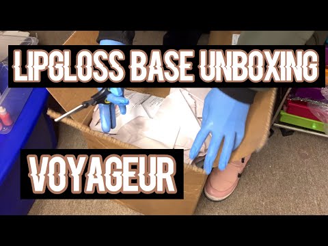 Lipgloss base unboxing Voyageur vs TKB??