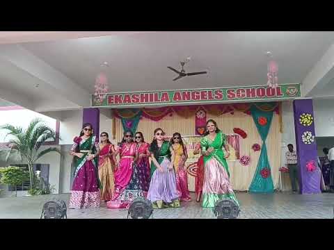 9th a girls dance performance 