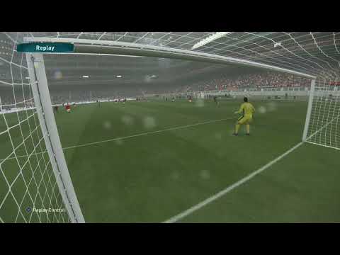 Thibault Giresse Take A Shoot From A Wild Ball And Score ⚽🥅