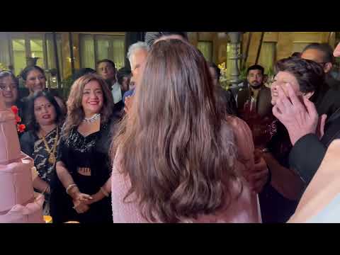 The Unforgettable Moment: Parineeti Chopra & Raghav Chadha's Wedding Cake Cutting