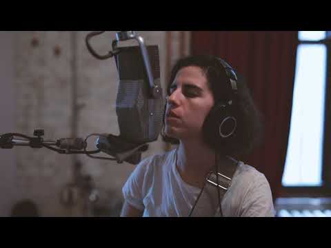 Tamar Eisenman - Ding Dong - Music Video תמר אייזנמן דינג דונג קליפ