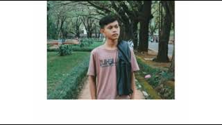 Download lagu Detik senja mp3 Download lagu Detik senja mp3