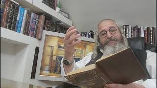 אור ימי חנוכה – ביידיש – 16 – הכנה לימי החנוכה תשפ"ו ע"פ ליקו"ה חנוכה הלכה ו – 3 – גם הכנה לנר השני (הרב מוטה פראנק) - התמונה מוצגת ישירות מתוך אתר האינטרנט יוטיוב. זכויות היוצרים בתמונה שייכות ליוצרה. קישור קרדיט למקור התוכן נמצא בתוך דף הסרטון