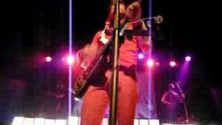 Suffer for Fashion - Of Montreal (live in Detroit 09/OCT/07)