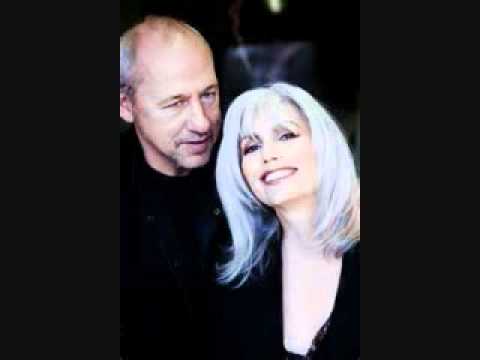Love and Happiness, Mark Knopfler and Emmy Lou Harris.wmv