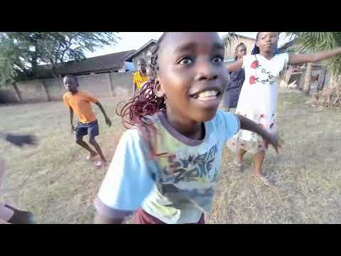 Soweto's Finest feat Blakez - Njalo-Njalo official dance moves