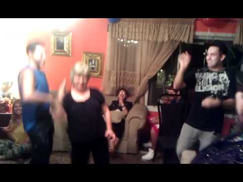 Pasame el blunt...(old ladies)