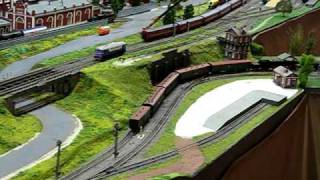 preview picture of video 'Ramenskoye Model Railroad Show, 2009'