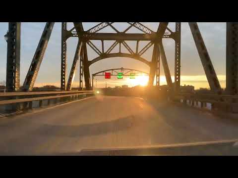 Crossing the peace bridge, Fort Erie, Ontario￼