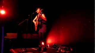&quot;Everything Wrong&quot; Martha Wainwright