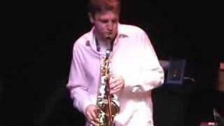 3guys - hold it right there