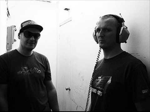 Ortega Cartel - W wyjatkowych odbiciach witryn